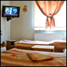 3 person room